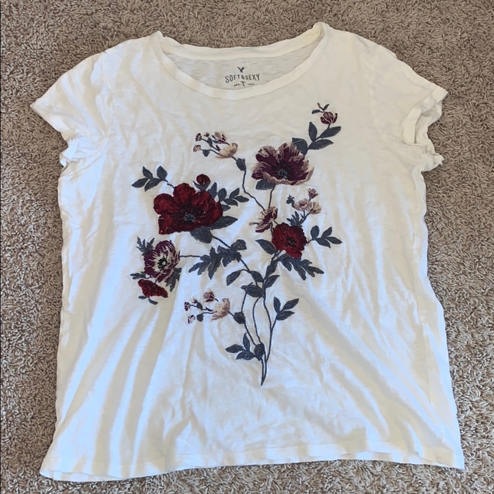 Really cute soft and sexy American Eagle shirt